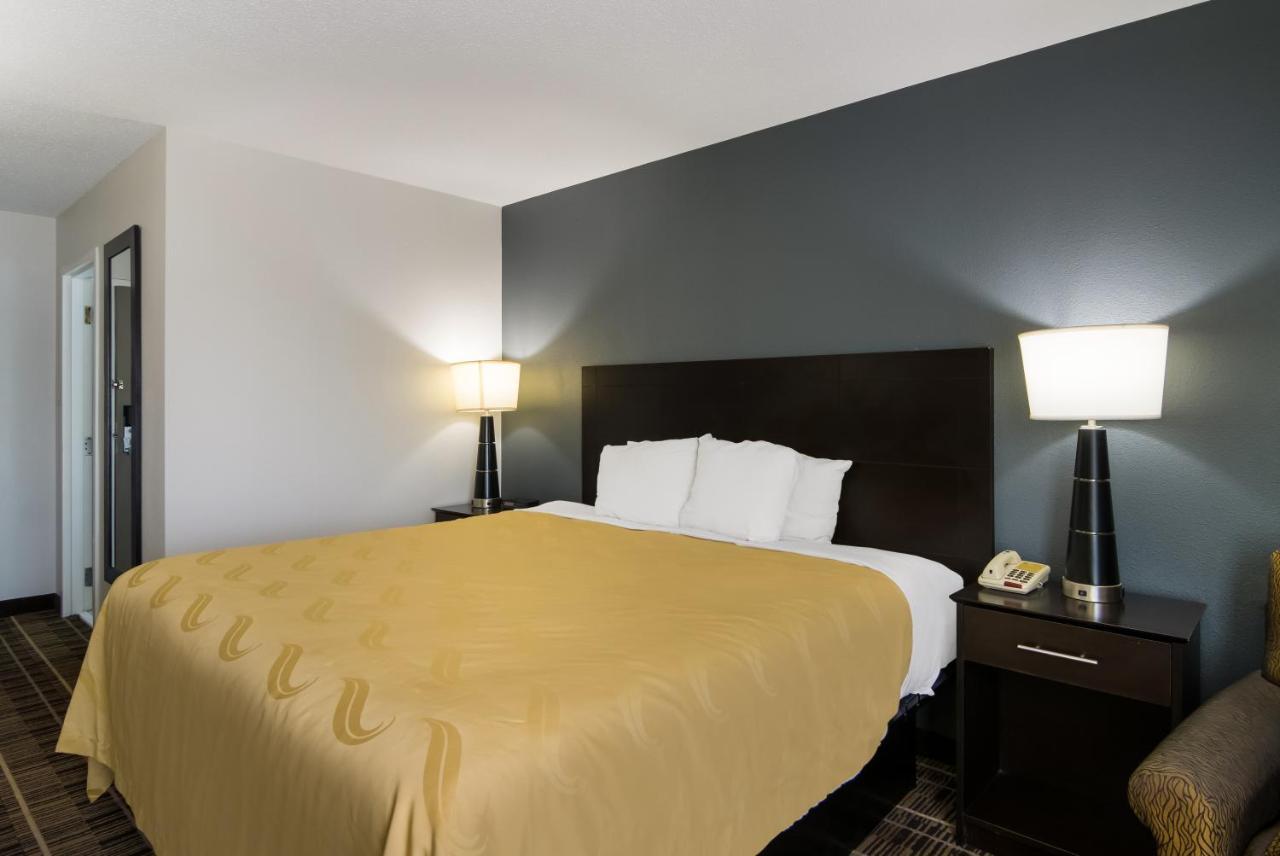 Quality Inn Aurora - Naperville Area Eksteriør bilde